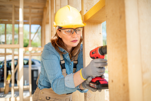 Deconstruction, basically construction in reverse, is helping cities reduce materials ending up in local landfills. (Adobe Stock)