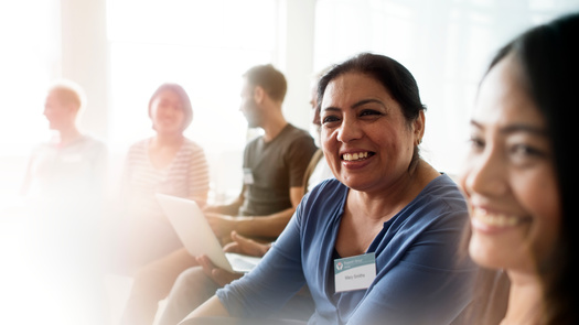 Segn WebMD, los trabajadores comunitarios de salud brindan servicios crticos para las comunidades, incluidas visitas domiciliarias, educacin sanitaria y control de enfermedades transmisibles. (Adobe)