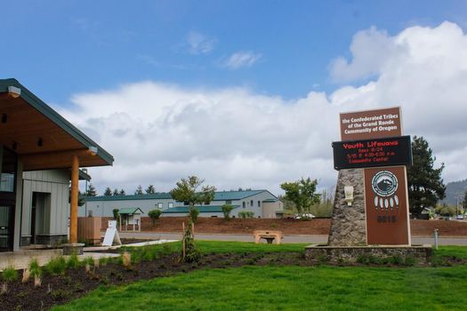 A new clinic on the Grand Ronde reservation includes solar panels so the building has power even during an outage. (Photo by Claire Carlson)