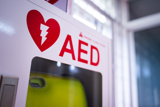 About one-in-ten 911 calls result in a nearly 30-minute wait time for emergency medical services. (Adobe Stock)