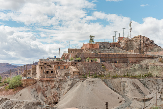 Cobalt is essential for some of Washington's major sectors, including transportation and aerospace. (cornfield/Adobe Stock)