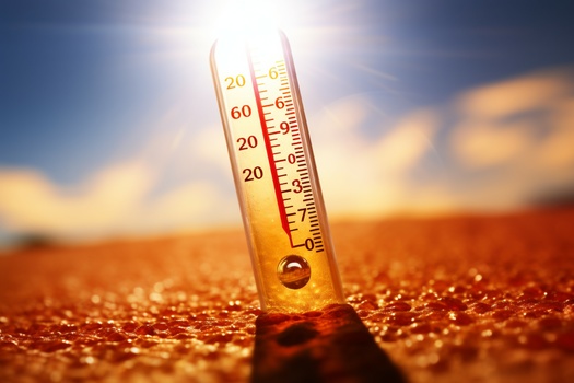 Health professionals advised when it is above 90 degrees Fahrenheit, find somewhere with air conditioning or take cool showers or baths. Do not rely on electric fans to stay cool. (Muhammad Shoaib/Adobe Stock)