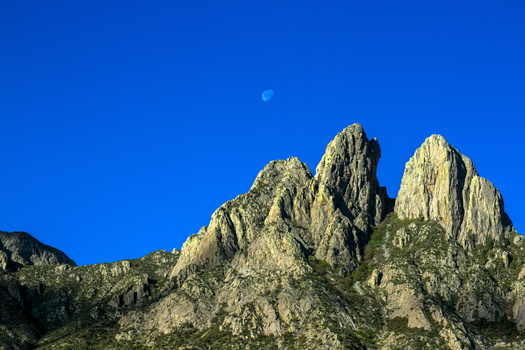 New Mexico is home to 22.9 million acres of public lands, including the Organ Mountains-Desert Peaks. (MarthaMarks/Adobe Stock)