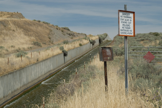 The Hanford site in Washington state contains waste from the production of plutonium for the two atomic bombs used on Japan in World War II. (Alison Jones, Danita Delimont/Adobe Stock)