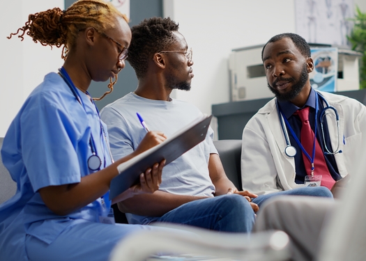 The Texas Association of Health Care Centers says the state has a growing number of uninsured adults with severe chronic diseases, driving up the cost of care and forcing clinics to be creative in finding operating funds. (Adobe Stock)