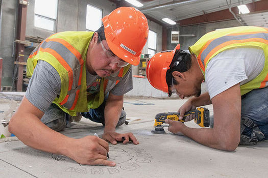 In a partnership with the Minnesota Department of Transportation, Cement Masons Plasterers and Shophands Local 633 holds a 10-week training camp each summer for Native Americans looking to learn a trade. (Photo courtesy of Fair Contracting Foundation of Minnesota)