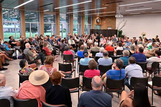 La convenci�n 2024 de Braver Angels en Kenosha, Wisconsin, reuni� a unos 700 delegados en el Carthage College. (braver angels.org)