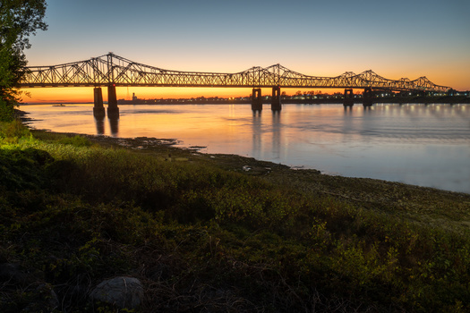 Many Latinos consider the Mississippi River a vital part of their cultural identity. More than half of Latinos live within 10 miles of the river and a significant portion frequently visit nearby parks and trails for recreational activities. (EWY Media/Adobe Stock)