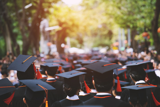 New Hampshire has the 23rd highest average loan balance among all states and it is $747 lower than the national average of $38,883, according to Experian Data. (Adobe Stock) 