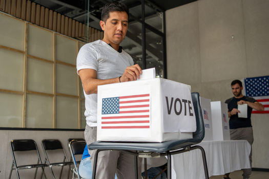 Ohio allows mail-in ballot envelope processing to begin 14 plus days before Election Day. (Alan/Adobe Stock)