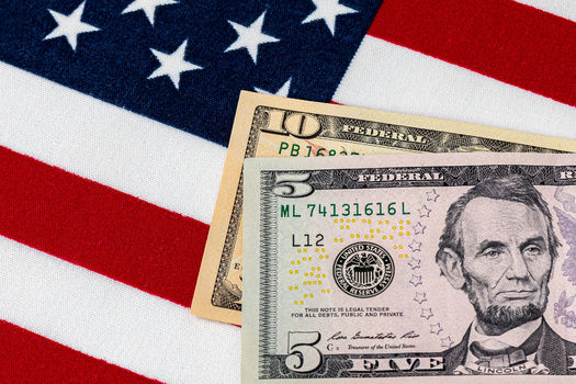 Missouri exempts small businesses with under $500,000 in annual revenue from the state minimum wage rate, allowing them to set their own pay within federal guidelines. (JJ Gouin/Adobe Stock)