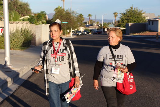 Marisela Olvera (right) knocks on doors for Kamala Harris with fellow union member Sarah Garcia. (Culinary Workers Union)