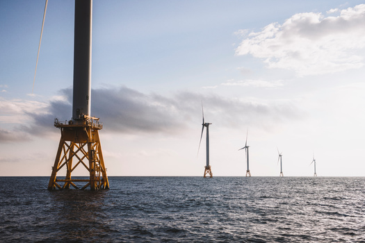 A Sierra Club report found offshore wind can save New Englanders $630,000,000 annually. (Adobe Stock)