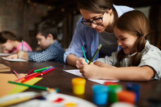 A Cornell University report finds 74% of New Yorkers support implementing universal public child care. (Adobe Stock)