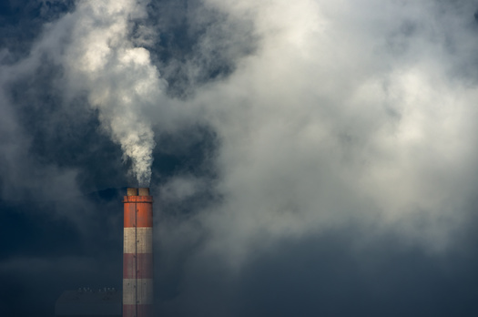 Numerous studies have found a link between exposure to long-term air pollution and a higher risk of developing type 2 diabetes. (24Novembers/Adobe Stock)
