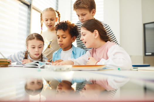 Research shows community involvement is key to decreasing absenteeism. Mayors, employers and other community leaders can help students recover. (AnnaStills/Adobe Stock)