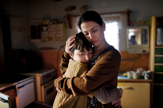 About 1.2 million people in Wisconsin are covered by Medicaid, including nearly one-third of children in rural communities, and 12% of state residents receive SNAP benefits. (Adobe Stock) 