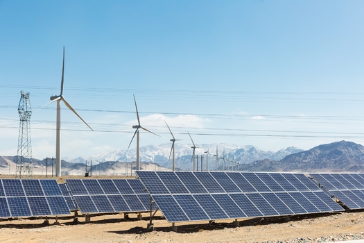 The Comanche 3 power plant's connection to the power grid would allow a new wind and solar 