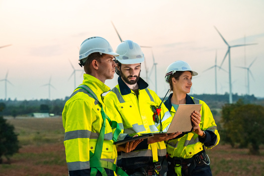 The wind industry alone brings almost 17.8-billion-dollars in investments to Illinois, currently powering almost 13 percent of the state's electricity needs. (Adobe Stock)