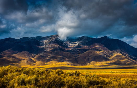 Almost three in four Nevada voters polled believe current oil and gas development fees on national public lands should not be reduced. (Adobe Stock) 