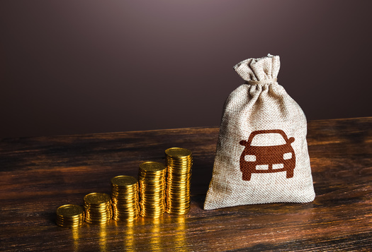 In recent years, New Mexico has offered tax credits and rebates for the purchase of elective vehicles. (AndriiYalanskyi/AdobeStock)