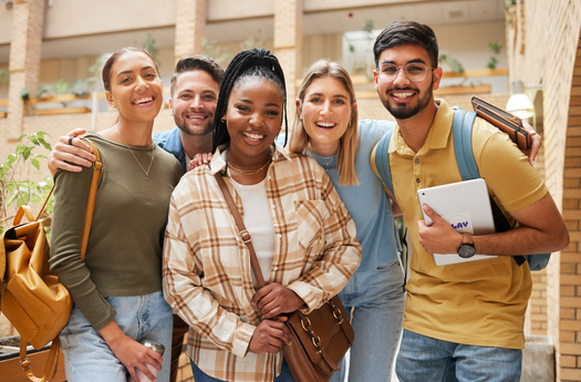 Segn la Alianza de Presidentes para la Educacin Superior y la Migracin, Texas tiene aproximadamente 57,000 estudiantes indocumentados matriculados en sus universidades pblicas que ya no podrn acceder a la matrcula estatal. (K Abrahams/peopleimages.com/Adobe Stock)