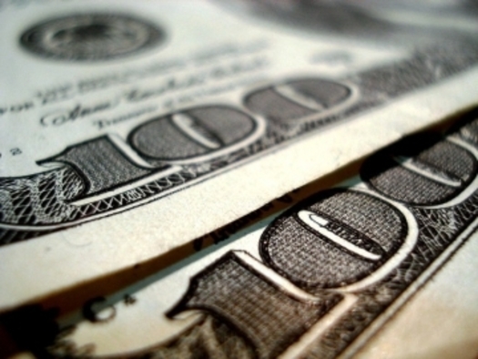 PHOTO: The new CFED report says 35 percent of Oregonians don't have enough savings to last three months, and that 20 percent of households earning $59,000 to $90,000 are also in that boat. Photo by Lozowick via Flikr.