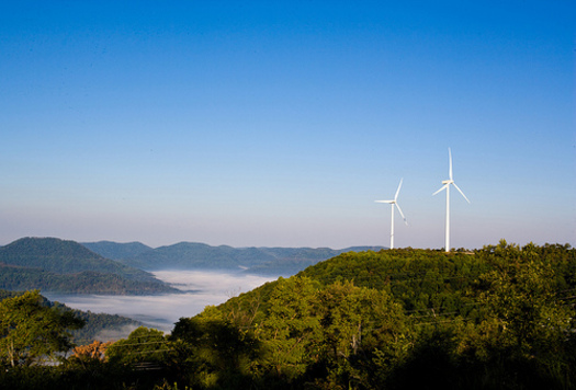 PHOTO: Wind turbines on Buffalo Mountain in East Tennessee. The Center for Rural Affairs says there need to be more high voltage lines in the U.S. to move wind-generated electricity. CREDIT: TVA Web Team