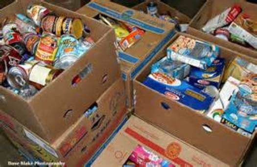 PHOTO: Arizona food banks distribute more than 100,000 emergency food boxes every month. They contain enough food to last a family for a few days. CREDIT: Hunger 101 AZ