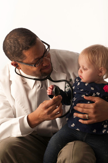 Photo: There are 40,000 fewer kids going without health coverage in NY, but a new poll shows many are missing out on that good news. Photo credit: Georgetown University Center for Children and Families