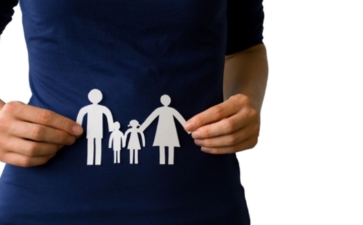 PHOTO: Programs and services to help families emerge from poverty work best when they help the whole family, rather than focusing on either children or adults. That's the finding of a new Annie E. Casey Foundation report. Photo credit: Nelosa/iStockphoto.com