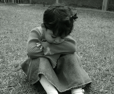 PHOTO: Child poverty rates in Illinois remain stubbornly higher than pre-recession levels, according to the Illinois Kids Count 2015 report. The report found more than 600,000 Illinois children living in households with incomes below poverty level. Photo credit: Axel/Flickr.