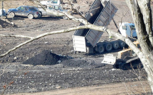 A lawsuit aims to move the EPA to close a significant loophole in the regulation of hazardous waste from oil and gas drilling. Credit: Bill Hughes/Earthworks.