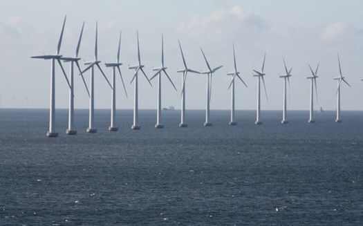 An offshore wind farm has been proposed for the same area as the Port Ambrose Project.  Credit: Politikaner/Wikimedia Commons