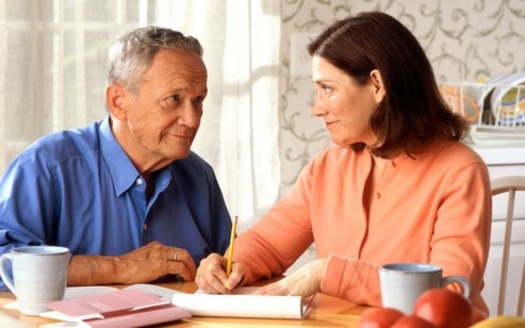 Asking questions and suggesting alternatives helps older relatives maintain independence. (freestockphotos.biz)