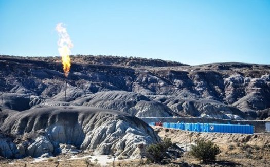 New federal rules could lead to cuts in waste gas flaring from North Dakota oil fields, but the state and some oil and gas producers have opposed them. (WildEarth Guardians/Flickr)