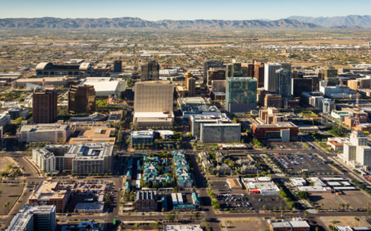Looser air standards could raise ozone levels in metropolitan areas like Phoenix. Credit: Jerry Ferguson