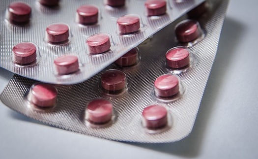 Critics say if Senate Bill 283 becomes law, pharmacists in rural areas could refuse to fill birth-control prescriptions, citing a conflict with their religious beliefs. (Pixabay)