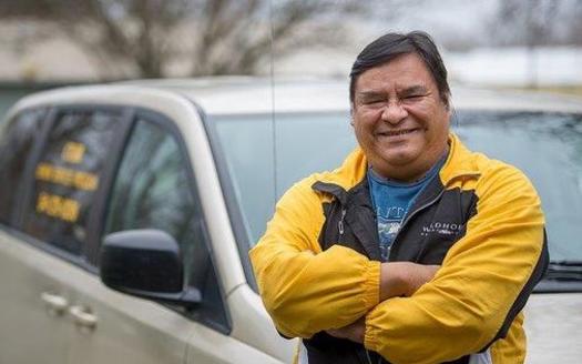 Un nuevo programa de CareOregon est ayudando a que los miembros de tribus del estado tengan transporte y ms, en cuanto a cuidados mdicos culturalmente apropiados. (Confederated Tribes of the Umatilla Indian Reservation)