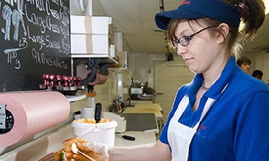 A new federal Labor Department proposal would allow employers to take tips earned by their wait staff. (cdc.gov)