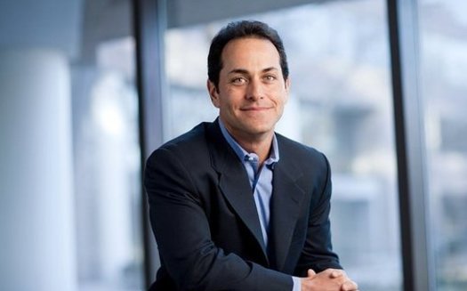 Neal Simon is a business executive and community leader from Potomac, Maryland. He is the current CEO of Bronfman Rothschild and is running for U.S. Senate. (Neal Simon)