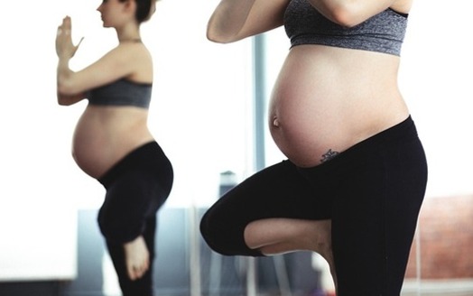 Women with a history of gestational diabetes are encouraged to maintain healthy habits during pregnancy. (Freestocks.org)