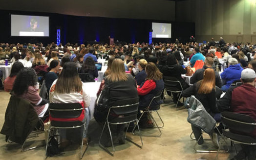 About 800 social workers filled the Lansing Center on Thursday to tackle the big issues of 2018. (Duane Breijak/NASW-MI)