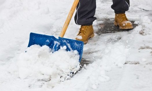 Extreme exercise, including shoveling snow, can induce a heart attack, according to doctors who say if exercise is not part of your routine, avoid physical work in cold weather. (eehealth.org)