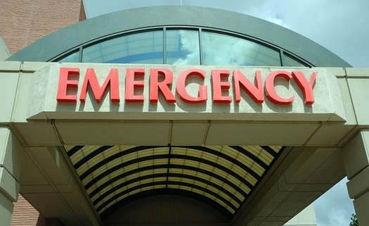 Una investigacin de la AARP muestra que muchas familias de Texas confunden las salas independientes de emergencias con centros de atencin de urgencias, y acaban pagando cuentas mucho ms altas. (Pixabay)