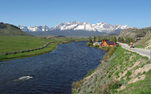 The Land and Water Conservation Fund has opened public access to places such as the Salmon River and the Sawtooth Mountains. (Fredlyfish4/Wikimedia Commons)