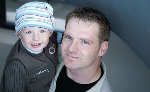 In 2012, there were 176,000 stay-at-home dads responsible for taking care of children. (Onkelbo/Wikimedia Commons)