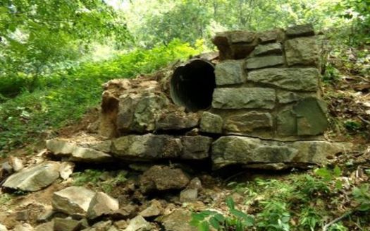 One of Shenandoah National Park's deferred maintenance projects is repairing the rock guardwall along Skyline Drive, which has deteriorated from years of weather exposure. (National Park Service)
