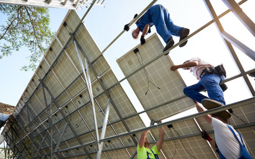 There are about 5,700 solar jobs in Oregon, ranking the state 14th overall for solar employment. (anatoliy_gleb/Adobe Stock)