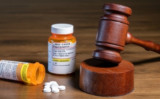A District Court judge in Ohio is overseeing a collection of more than 2,500 lawsuits filed against opioid manufacturers. (Adobe Stock)